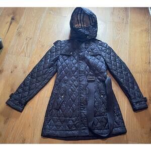 Burberry Brit Black Quilted Hooded Coat Classic Chic Petite Small 100% Nylon